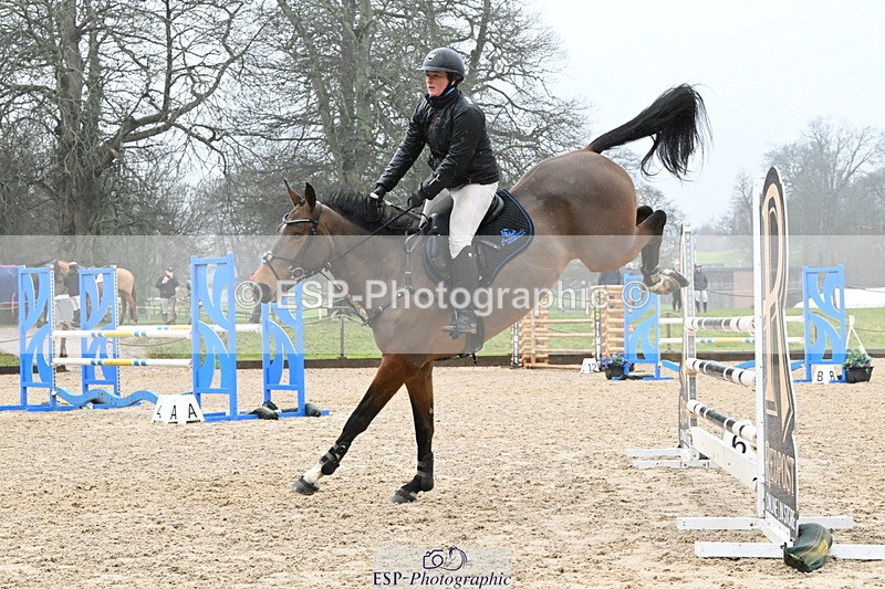 250215A-132657-01017 - Cls 4 Newcomers and 1.10m Open