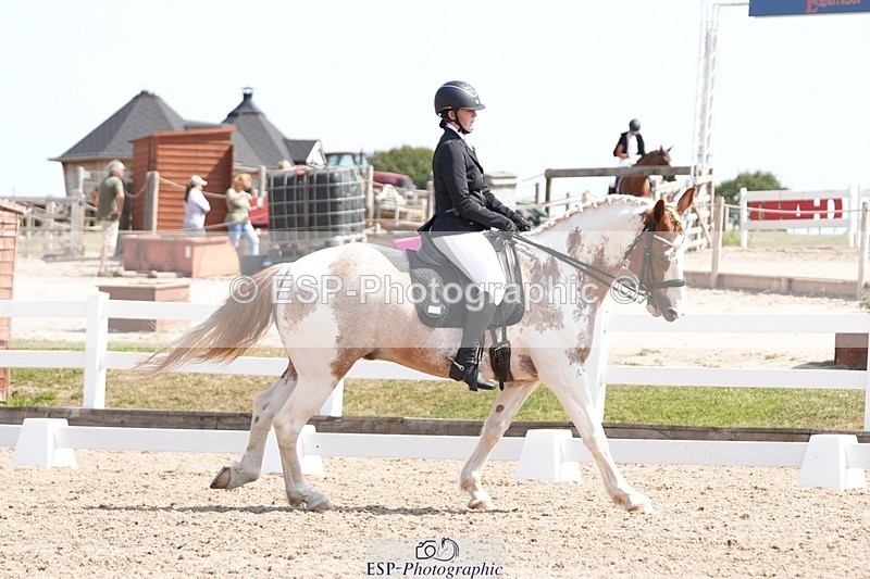 250817-123423-09125 - 161-Isabel.LawsonIn.the.pink