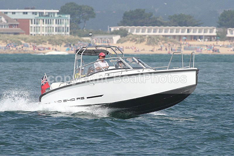 150822 XO 240 RS IMG_0050 - BOURNEMOUTH AIR SHOW -SATURDAY 22nd AUGUST 2015