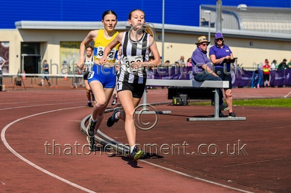 West25Sat-910742 - Track Female Set Two