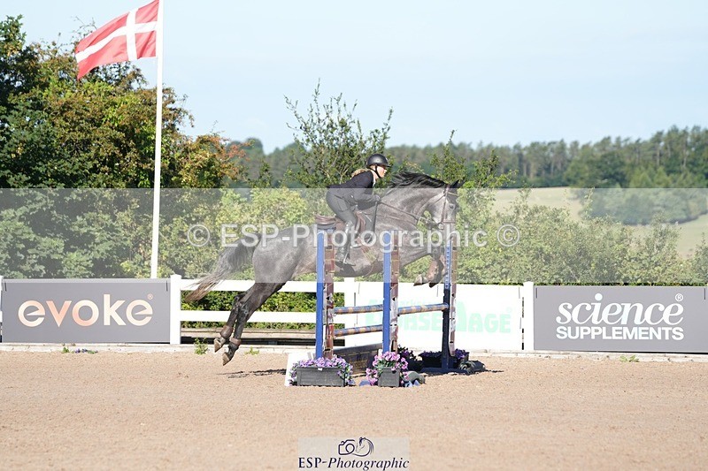 250802-085918-08221 - Cls 19 British Novice and 90cm Open