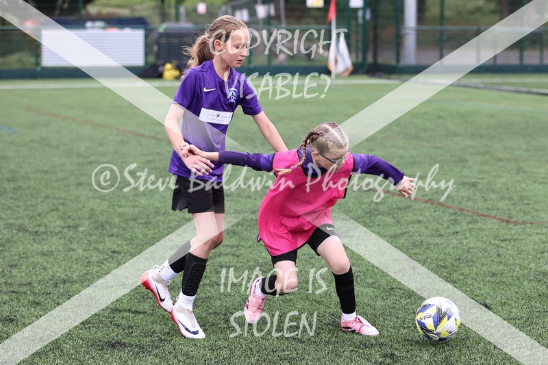1DX32462 - Sat 6th U12 Girls