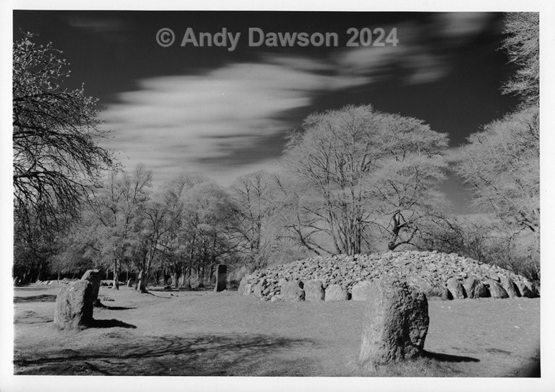 Clava Cairns IR - Black & White Pictures