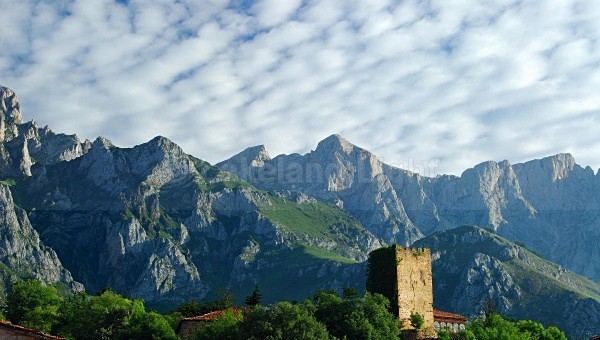 Mogrevejo Dawn - Picos de Europa, Spain