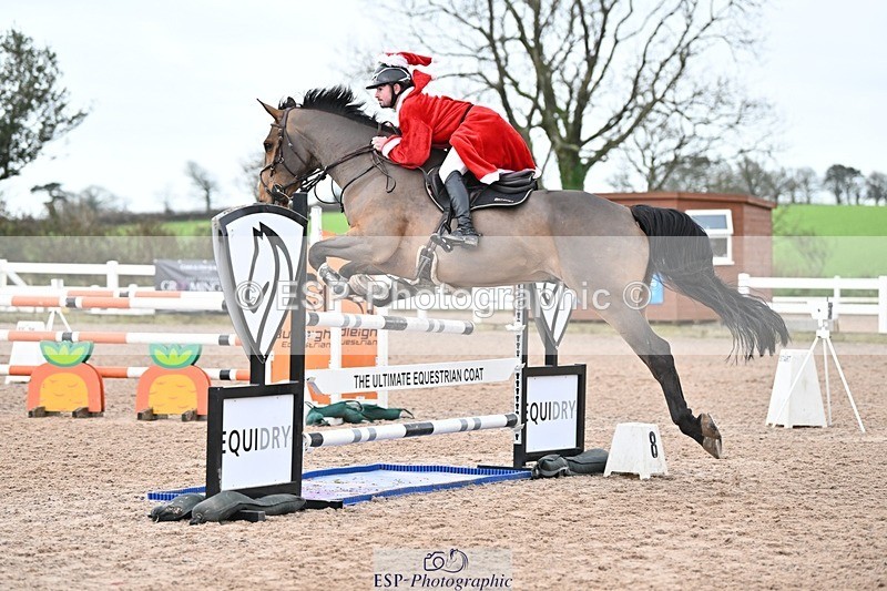 241206-131839-00966 - Cls 5 Newcomers and 1.10m Open