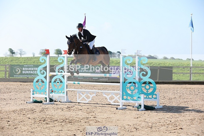 250427-092824-14871 - Cls 32 Young Horse 6yr old