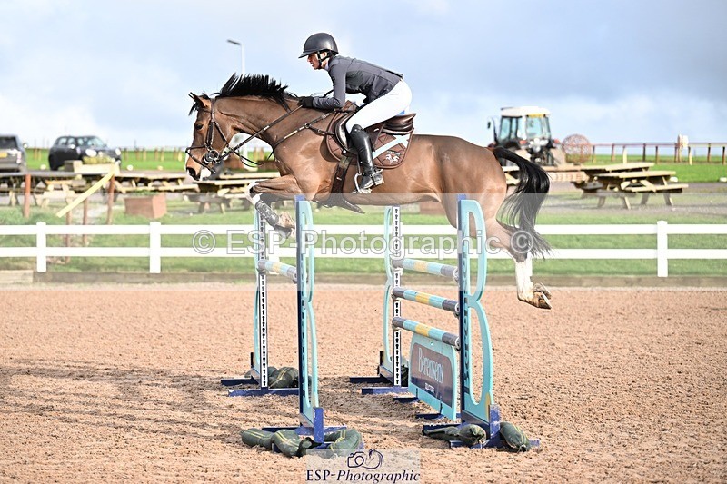 260128-143018-00688 - Snr Foxhunter 1.20m