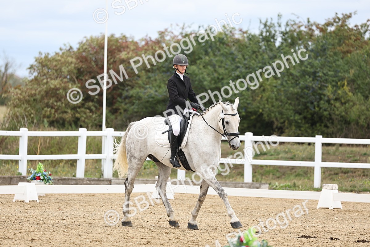 SBM_003589 - Class 7 - Novice 2 Warm Up
