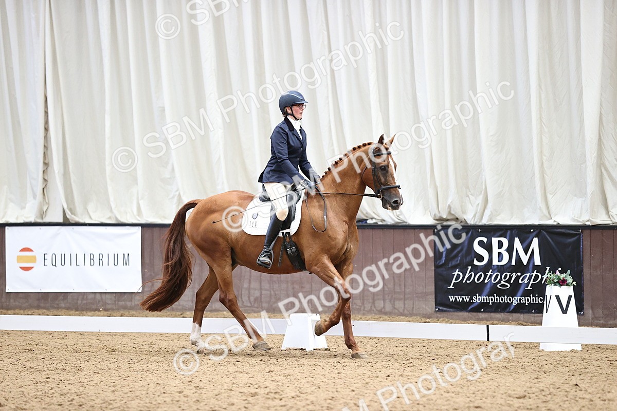 SBM_001971 - Novice 4 - 11.15-13.22