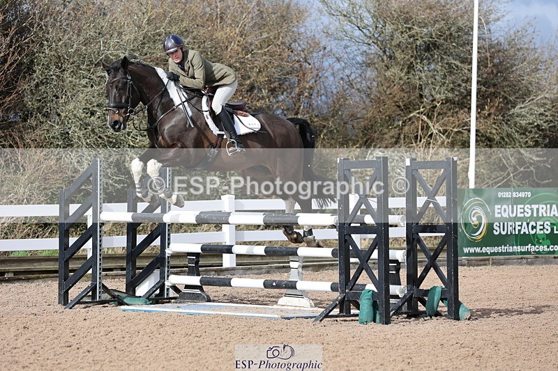 240223A-120845-01101 - Cls 4 Snr 1.05m Open