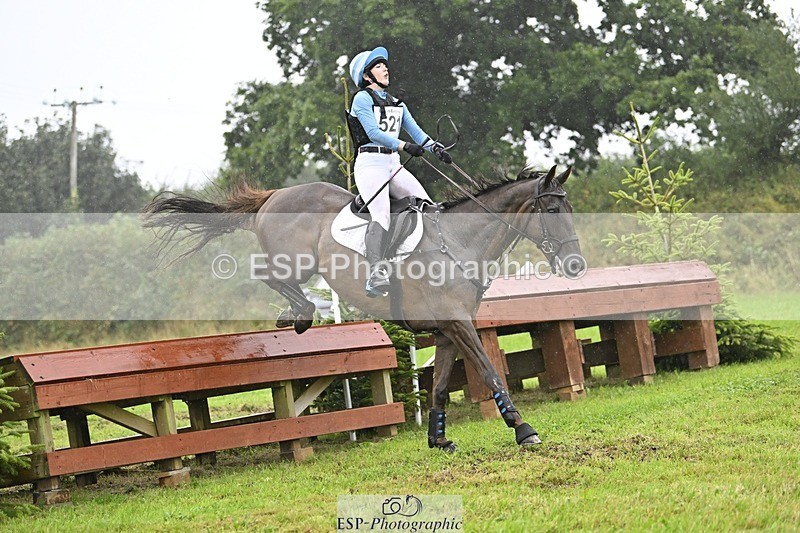 240901A-161157-11054 - 521-Bethan.O'Dell-RED.VICO