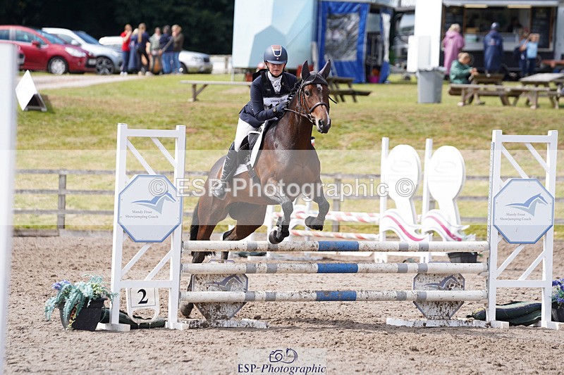 240824X-124100-24215 - 80cm Round 1 12.00 to 13.00