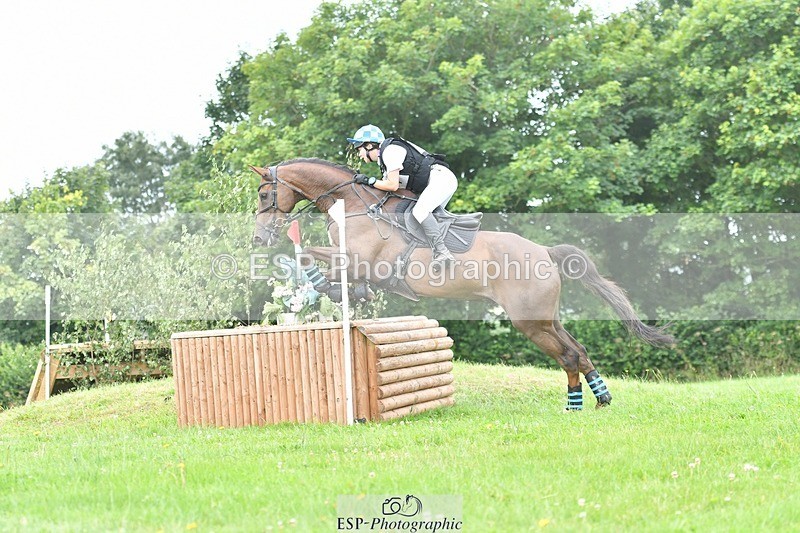 240803-104806-01374 - 054-Madeleine_Loweth-BENJAMIN_BRITTEN
