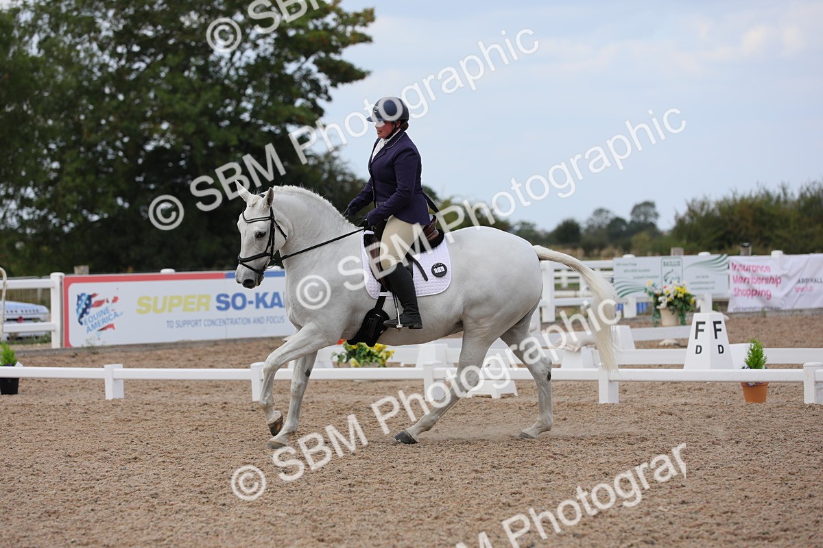 SBM_05786 - Class 32 Novice 1
