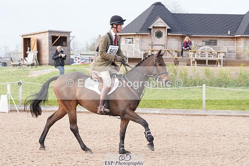 250419-171816-14058 - 909-William.Fox-Pitt-GRANSTOWN.STAR.LOVE