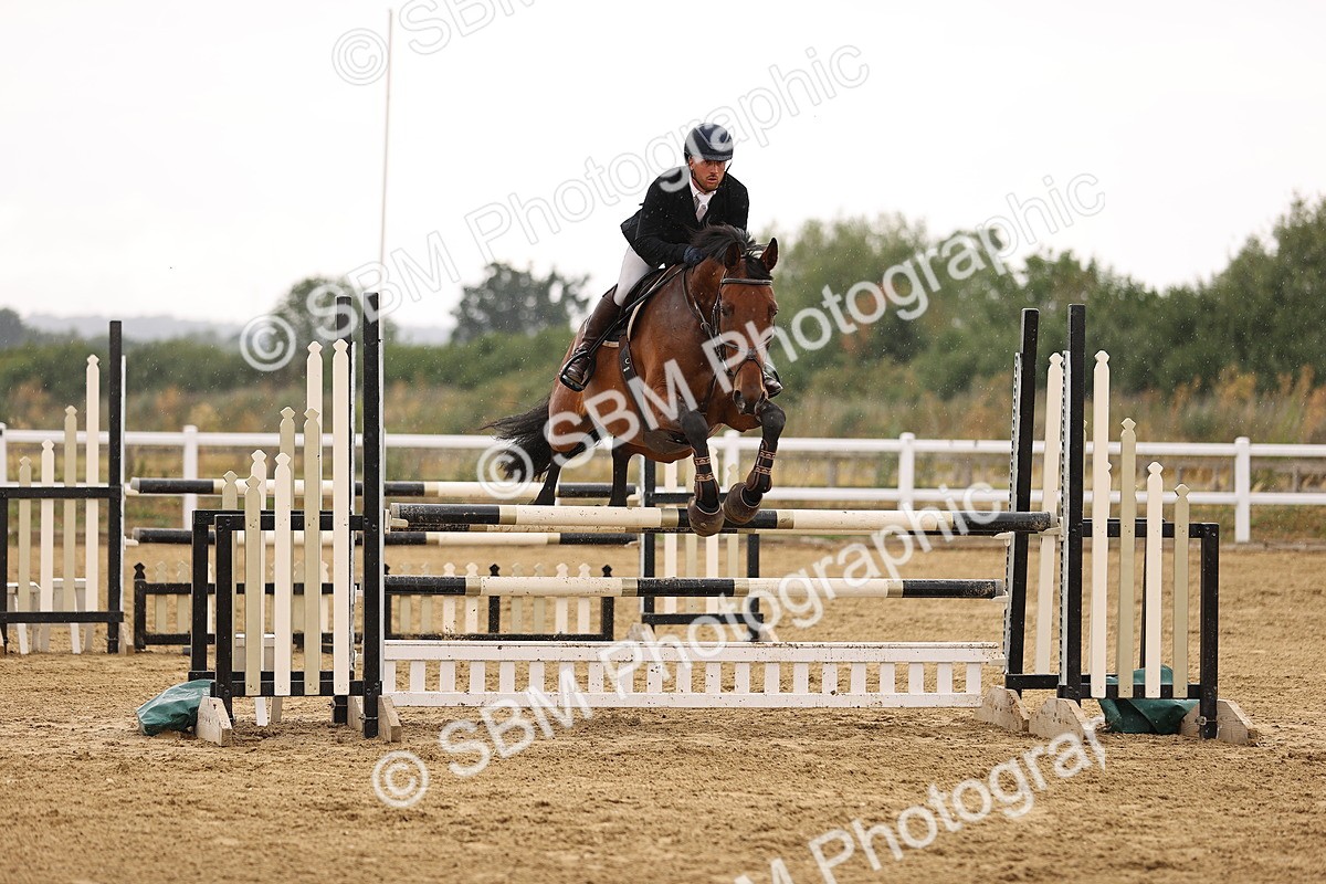 SBM_026495 - Class 12 - Amateur Championship Qualifier 1.05m