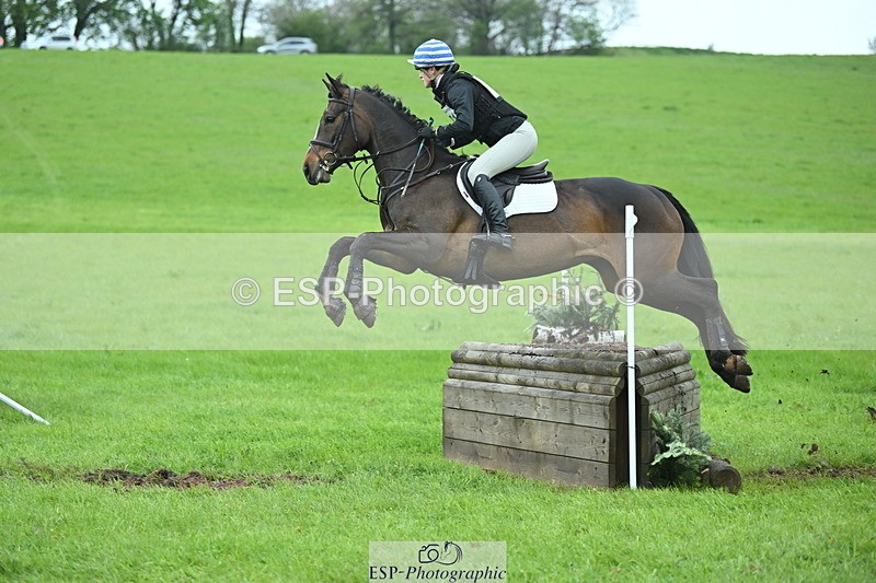 250419-110935-08753 - 571-Daisy.Waldock-BALLYHICKEY.MASIE