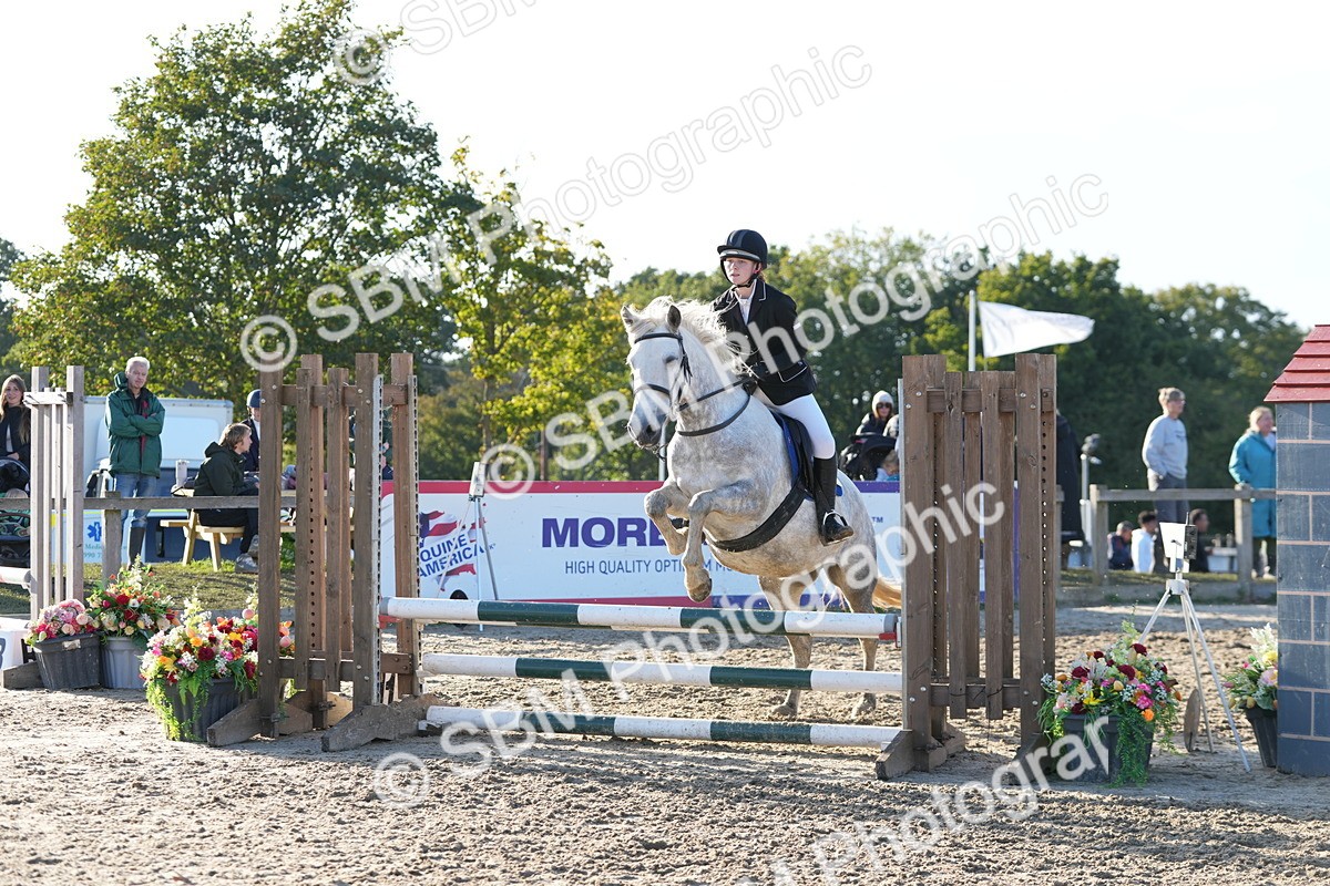 SBM_53805 - J8 - Junior Pony 65cm Championship
