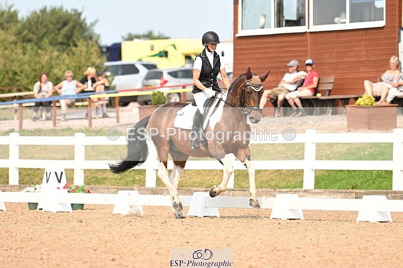 250816-154210-06233 - 123-Lorraine.MorrisLissyegan.Coloured.Lady