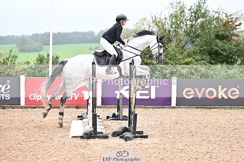 250917-104911-00153 - Cls 1 British Novice and 90cm Open