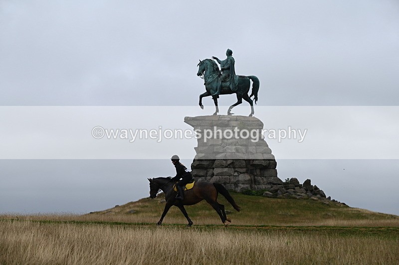 DSC_0388 - Time at Statue 09:51 to 10:54