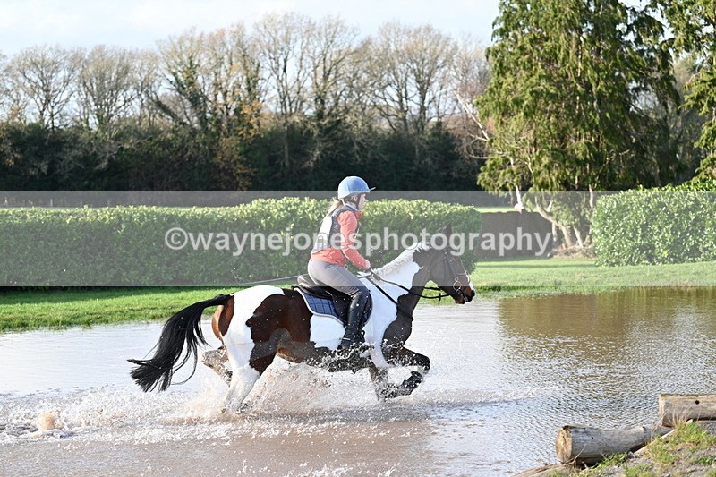 WJ7_9897 - Time 11:49 to 12:09