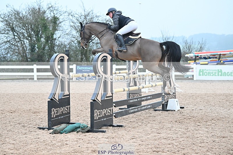240113A-141430-02287 - Cls 13 Foxhunter and 1.20m Open