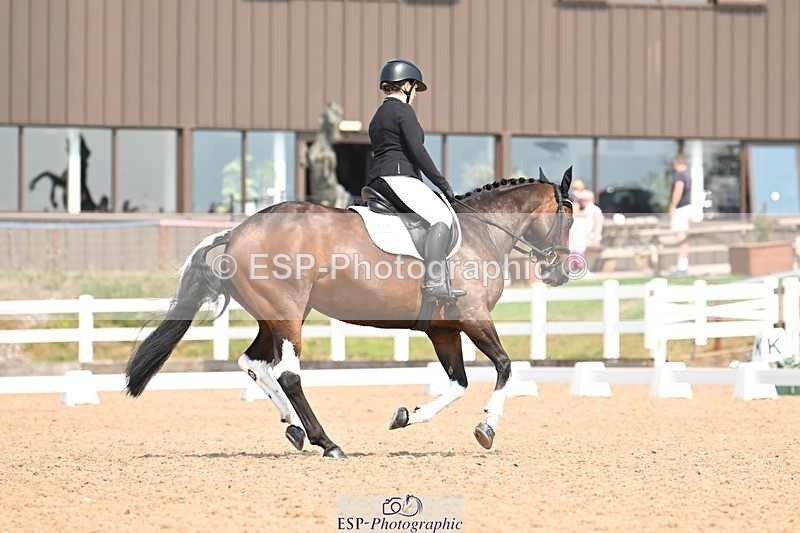 250816-132736-04835 - 083-Emily.JarvisCriafol.Two.Tone.Tequila