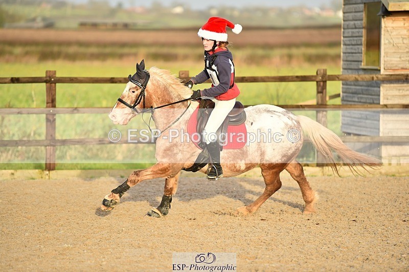 231210-144356-00900 - Cls 5 70cm