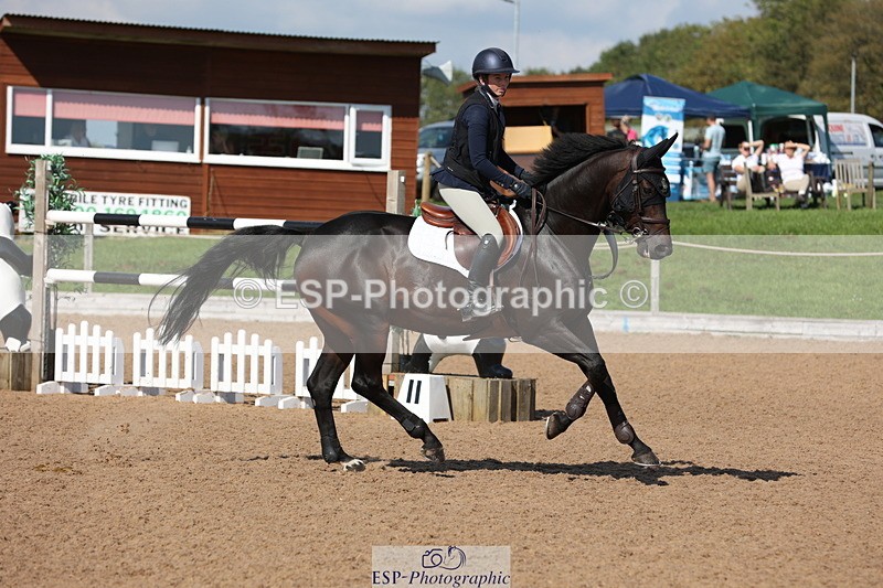 230915A-142414-02541 - Cls 5 National 1.40m