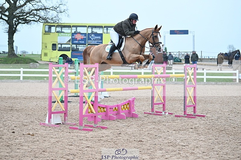 240113A-152017-02519 - Cls 15 National 1.30m and 1.40m