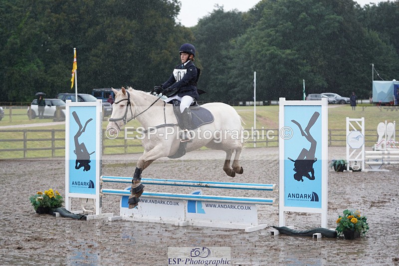 240824X-083008-20262 - 70cm Round 1 8.30 to 9.30