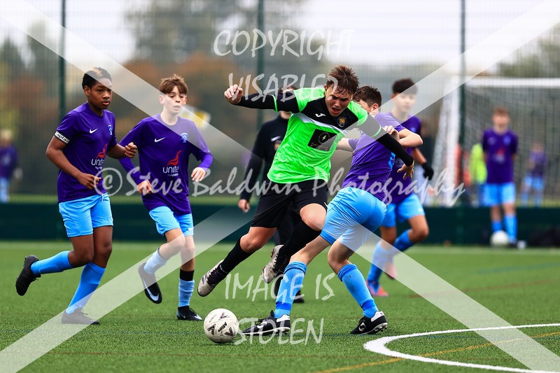 1DX30504 - 2025-10-12 FC Abbey Meads U14 Orange V Kingsdown Lions U14