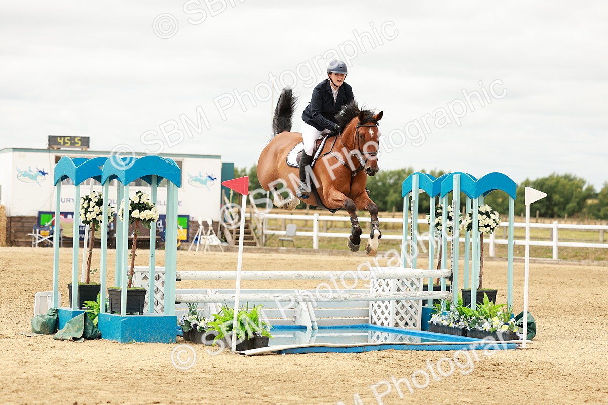 SBM_018142 - Class 21 - Senior Newcomers Championship 2d Rd