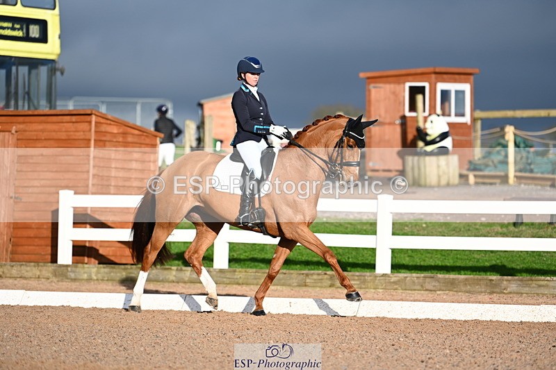 240218A-155134-09241 - 219-Jessica.Davies-Kadanz.II