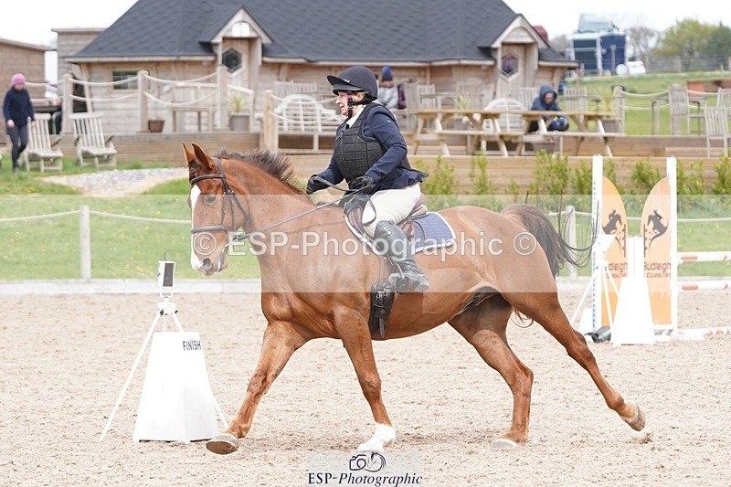 250414-134314-00981 - 90cm Round 2