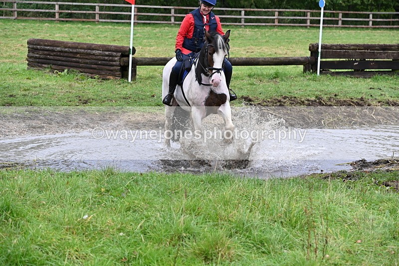 WJ6_6334 - Time at Photographer 12:41 to 13:05