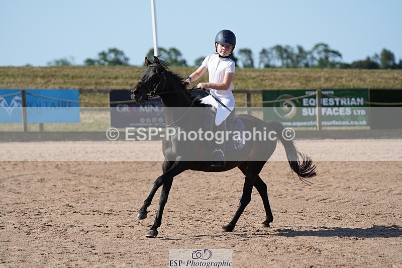 250712-091536-01082 - Cls 1 Pony Intro 70cm