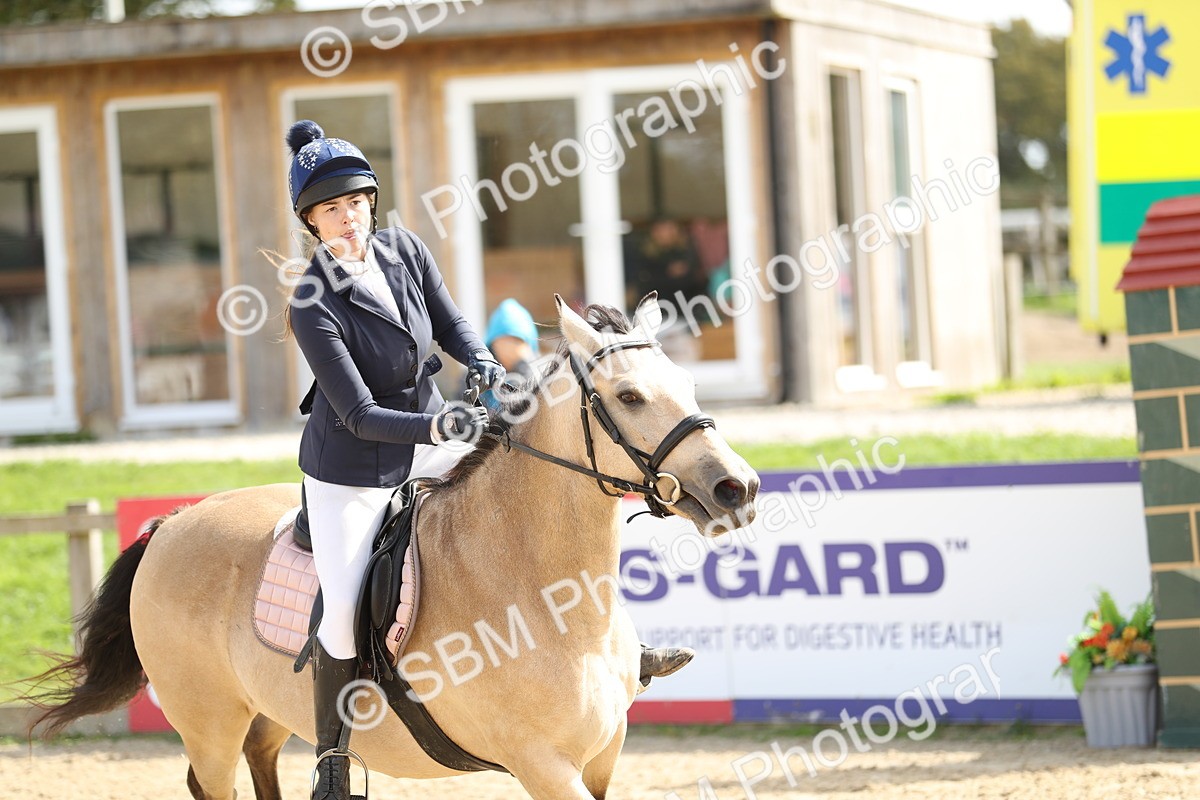 SBM_06467 - J29 - Senior Horse & Pony 65cm Championship