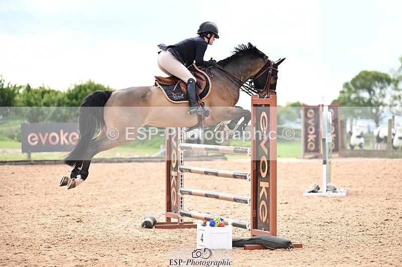260507-102429-01497 - Cls 1 Snr Foxhunter