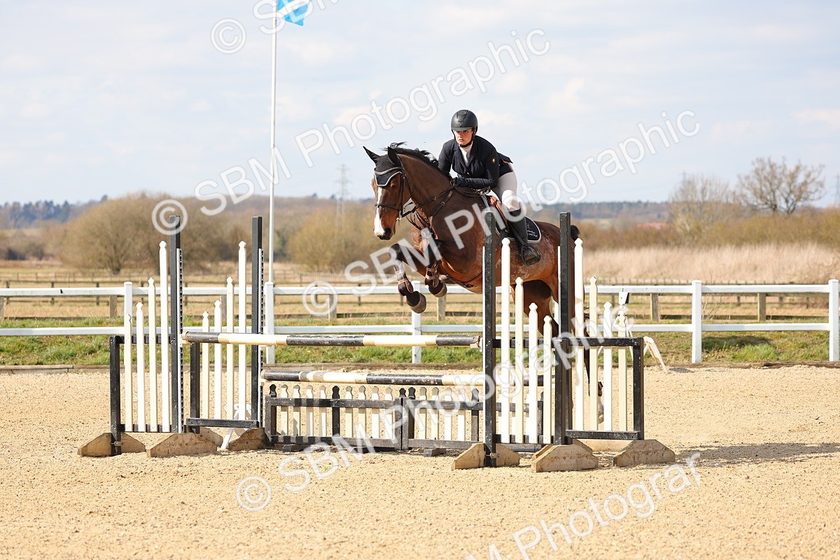 SBM_001375 - Class 4 - Senior Newcomers - 1.10m