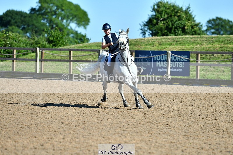 230624A-173121-02814 - Cls 37 Children on Horses 1.15m