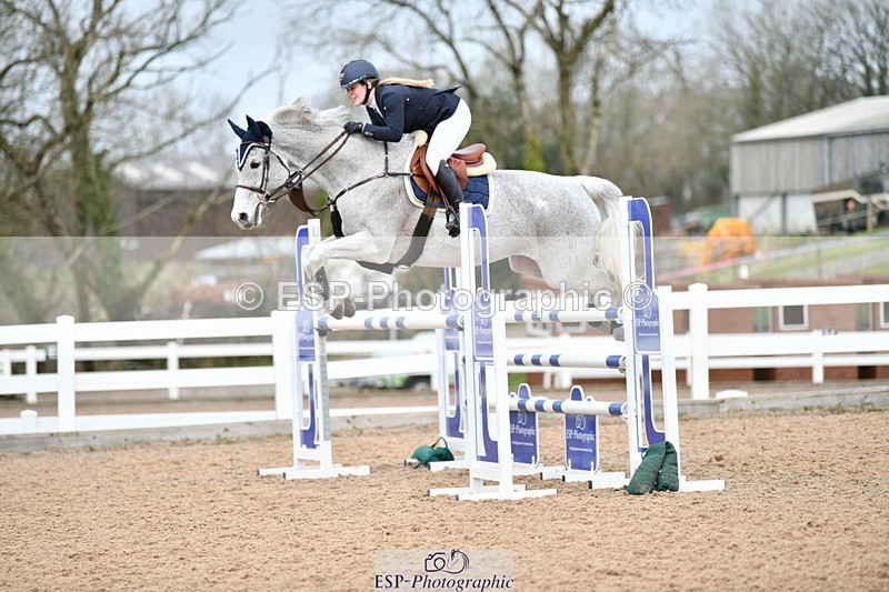 240124A-125253-00574 - Cls 3 Newcomers & 1.10m Open