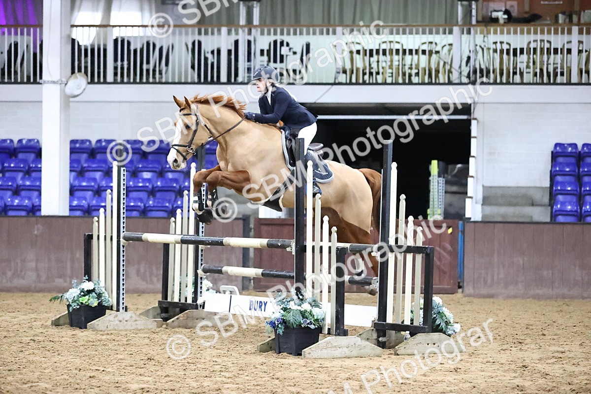 SBM_2072 - Class 8 - Nupafeed Supplements Senior Discovery/ 1m Open