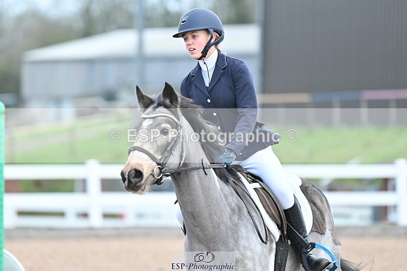 231119A-084347-04202 - Sun Cls 2 British Novice & 80cm Open