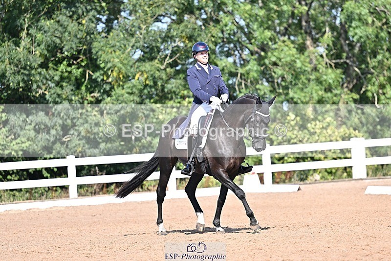 250816-101544-02390 - 046-Martyn.HumphreyIsabeau.May