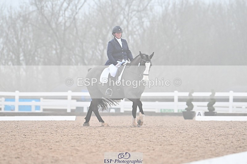 240217A-100628-00541 - 101-Chloe.Walton-La.Comtesse.Noire