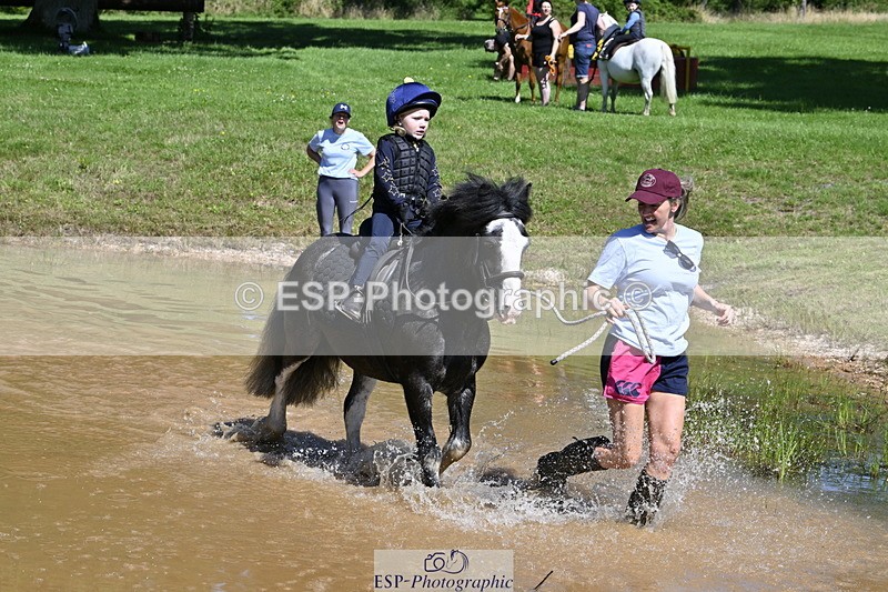 240728B-111538-01321 - Gemma's Group XC