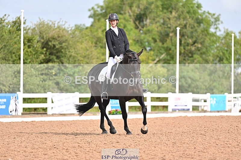 240817A-100821-07656 - 142-Elaine.Cleverdon-Pagante