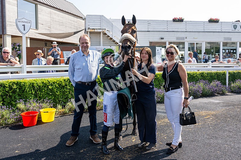 150726-Race 4-The Good Biscuit-4000 - Race 4 15.40pm Le Veinard 2026. Racing And Info Handicap
